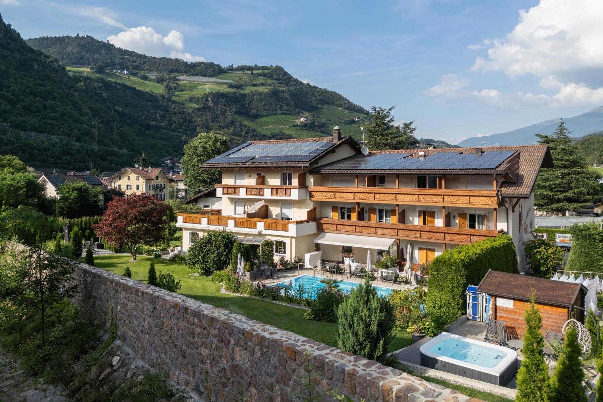 Hotel Bischofhof - Bistro Jasmin Chiusa Esterno foto