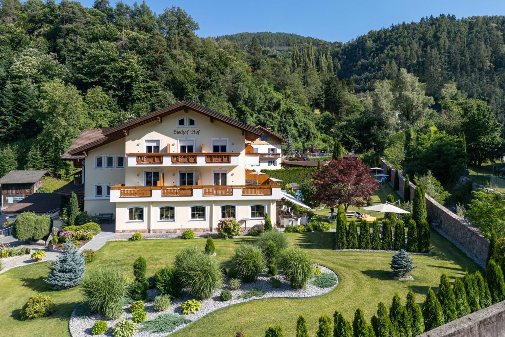 Hotel Bischofhof - Bistro Jasmin Chiusa Esterno foto