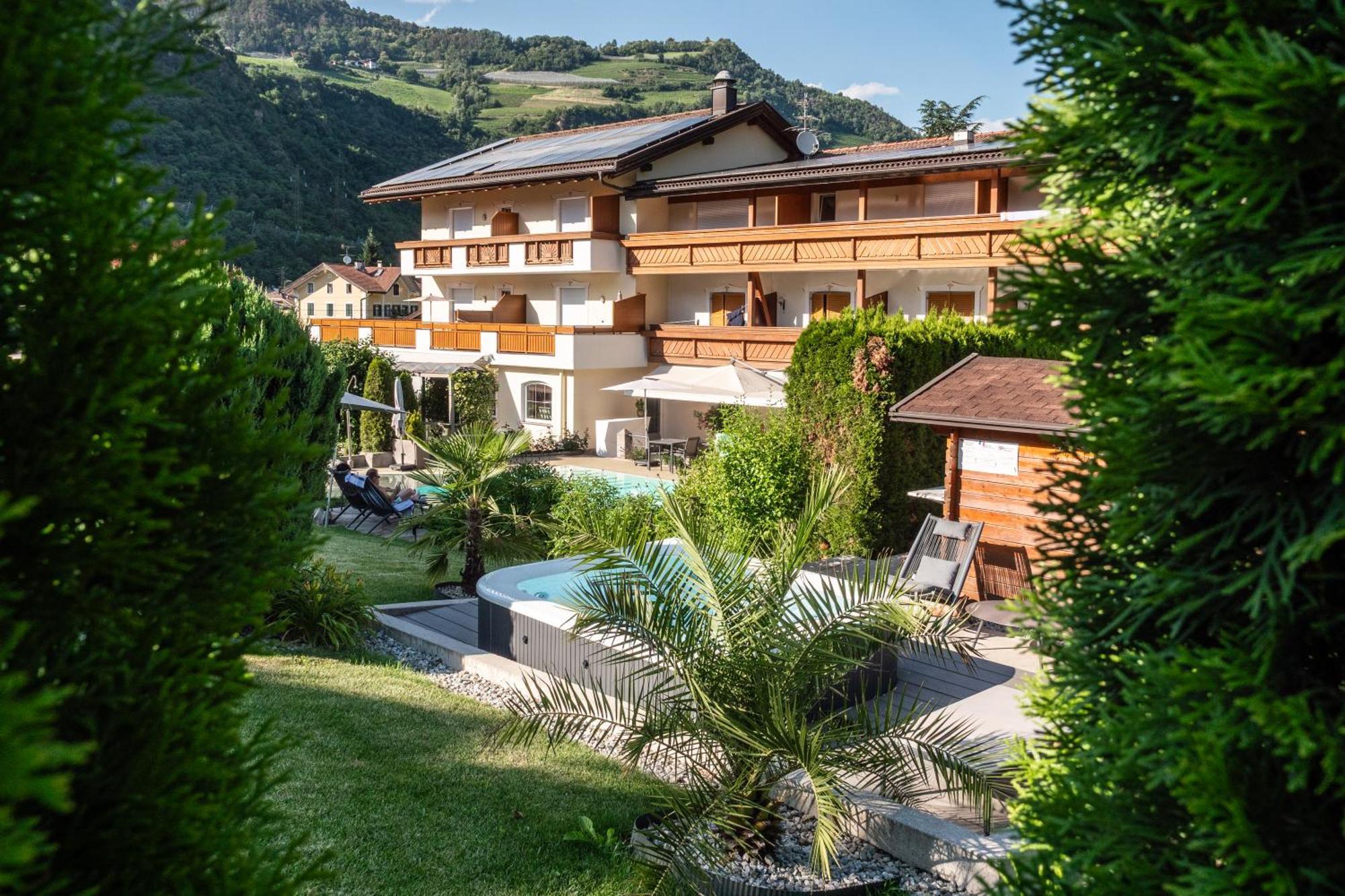 Hotel Bischofhof - Bistro Jasmin Chiusa Esterno foto